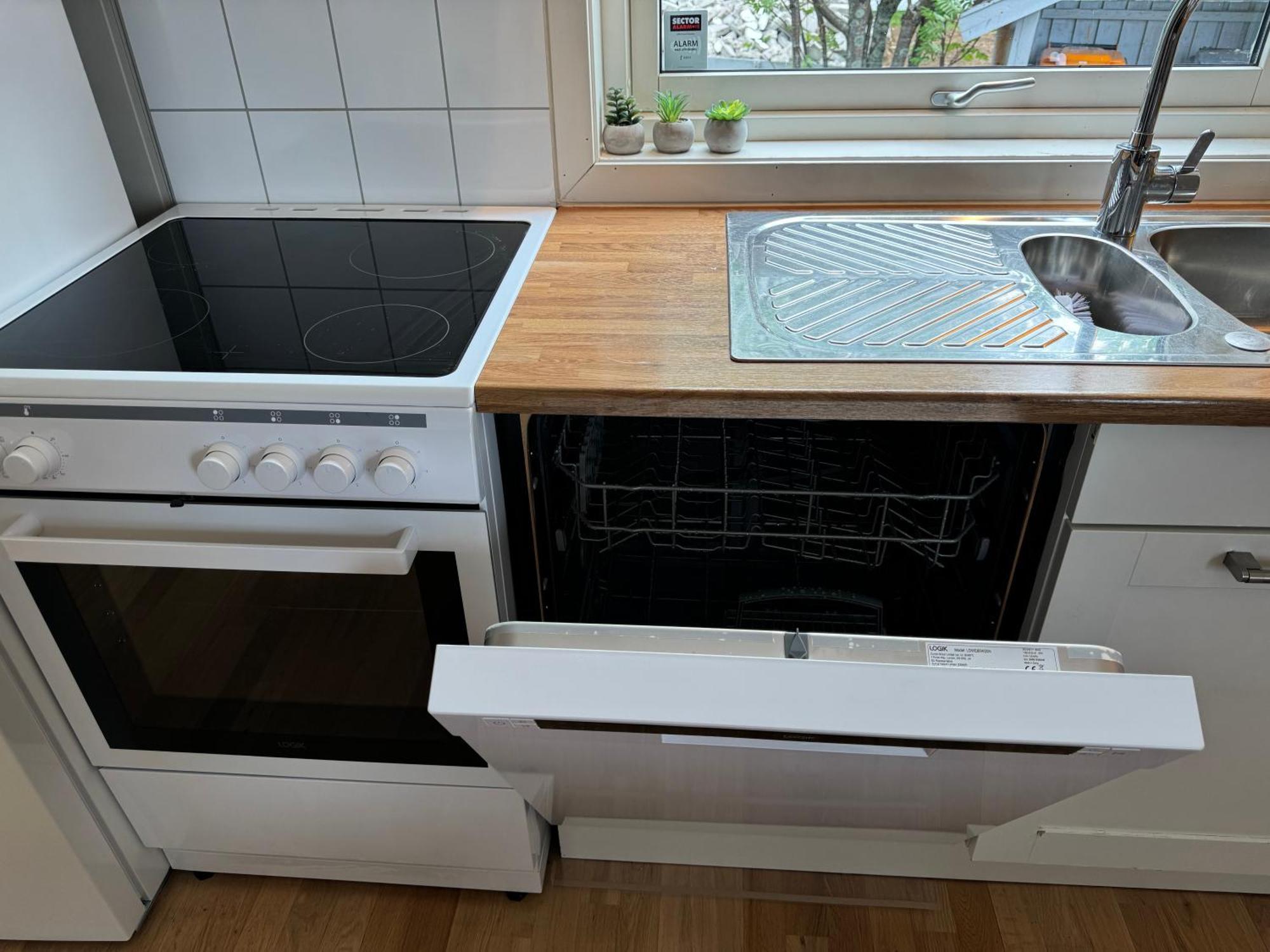 Walo Apartments Tromsdalen - Close To Cable Car And Arctic Cathedral, 10 Min By Bus To City Centre, Free Parking Tromsø Buitenkant foto